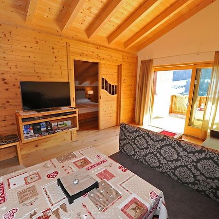 Mountain Apartment Hapeli Ортізеї Екстер'єр фото